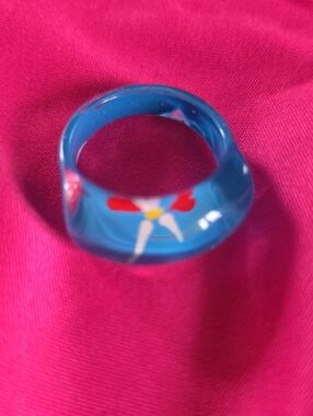 Blue Vintage Plastic Statement Ring with Subtle Accents
